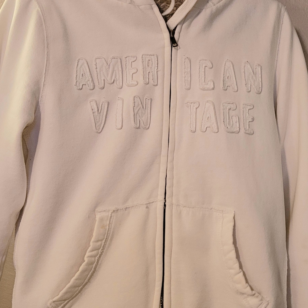 Freedom 2 be American Vintage Zip Hoodie Jacket. Sherpa Lined. Ivory color,  XL